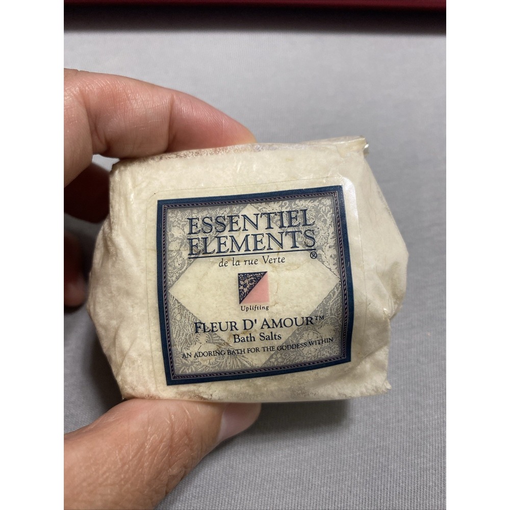 VTG Essential Elements Fleur D' Amour Bath Salts Uplifting Aromatherapy